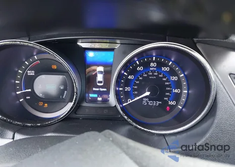 2012 Hyundai Sonata Hybrid z USA, uszkodzony, nr VIN KMHEC4A46CA037795